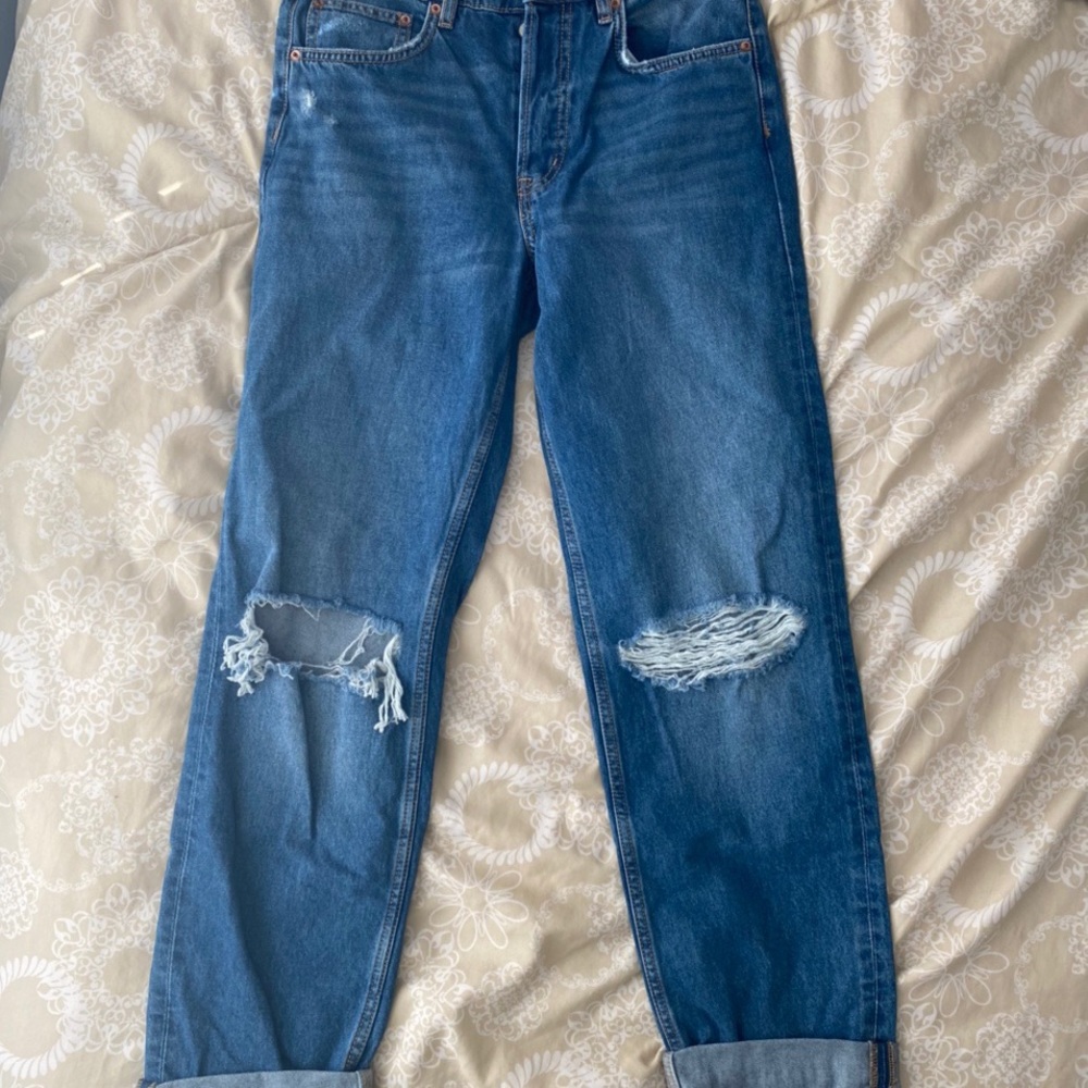 Cutout boyfriend jeans